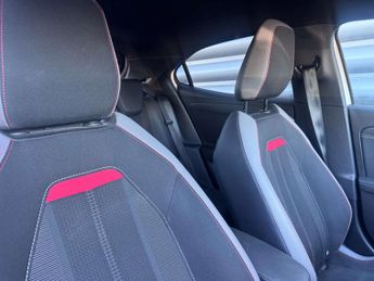 VAUXHALL MOKKA Mokka E SRi Premium 5dr