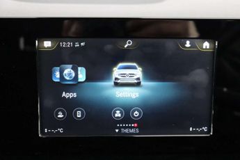Mercedes-Benz GLA 1.3 GLA180 AMG Line SUV 5dr Petrol 7G-DCT Euro 6 (s/s) (136 ps)