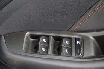 MG MG ZS 72.6kWh Trophy Long Range SUV 5dr Electric Auto (156 ps)