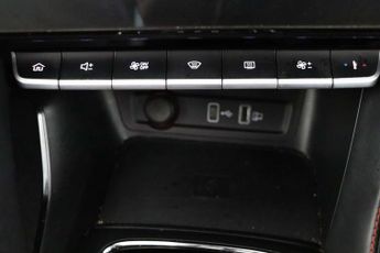 MG MG ZS 72.6kWh Trophy Long Range SUV 5dr Electric Auto (156 ps)