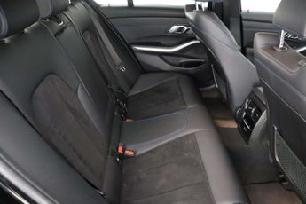 BMW 3 Series 2.0 320i M Sport Saloon 4dr Petrol Auto Euro 6 (s/s) (184 ps)