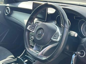 MERCEDES-BENZ GLA 2.1 GLA 220 D 4Matic AMG Line Premium+ Automatic 4WD 5dr - NATIO