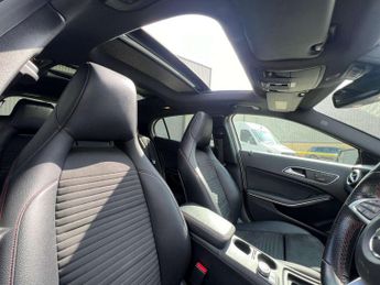 MERCEDES-BENZ GLA 2.1 GLA 220 D 4Matic AMG Line Premium+ Automatic 4WD 5dr - NATIO