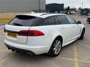 JAGUAR XF 2.2 XF R-Sport D Automatic 5dr - NATIONAL DELIVERY*