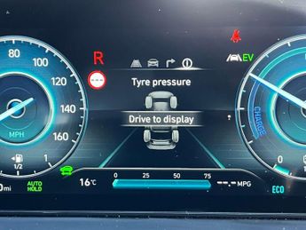 HYUNDAI TUCSON 1.6 Tucson SE Connect TGDi HEV Auto 5dr