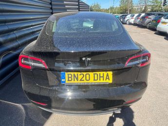 TESLA MODEL 3 Model 3 Standard Range + 4dr