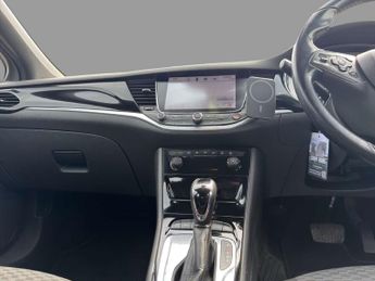 Vauxhall Astra 1.4i Turbo SRi Nav Sports Tourer 5dr Petrol Auto Euro 6 (s/s) (1