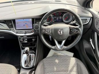 Vauxhall Astra 1.4i Turbo SRi Nav Sports Tourer 5dr Petrol Auto Euro 6 (s/s) (1