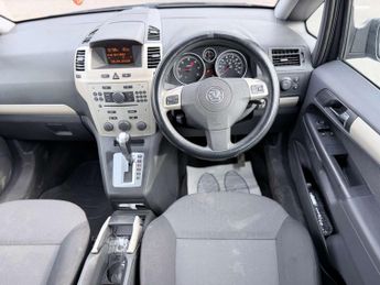 Vauxhall Zafira 1.9 CDTi Exclusiv MPV 5dr Diesel Auto Euro 4 (120 ps)