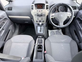 Vauxhall Zafira 1.9 CDTi Exclusiv MPV 5dr Diesel Auto Euro 4 (120 ps)