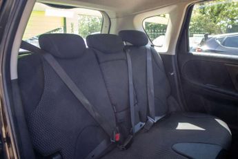 NISSAN NOTE 1.6 Note SE Auto 5dr