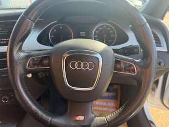 Audi A4 2.0 A4 Black Edition TDI 4dr