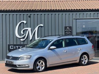 Volkswagen Passat 1.6 Passat S BlueMotion Technology TDI 5dr