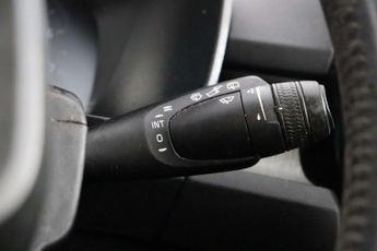 Volvo XC40 2.0 B4 MHEV Inscription Pro SUV 5dr Petrol Hybrid Auto Euro 6 (s