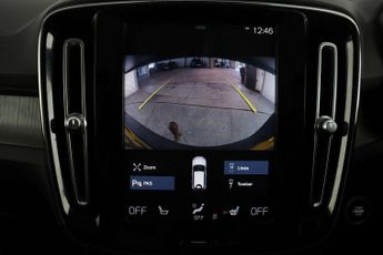 Volvo XC40 2.0 B4 MHEV Inscription Pro SUV 5dr Petrol Hybrid Auto Euro 6 (s