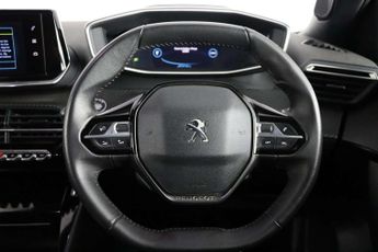 Peugeot E-2008 50kWh Allure Premium + SUV 5dr Electric Auto (7kW Charger) (136 