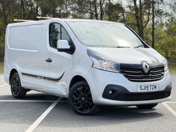 Renault Trafic 1.6 dCi 27 Premier Edition Panel Van 4dr Diesel Manual SWB Stand