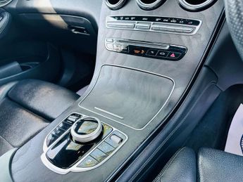 MERCEDES-BENZ GLC 2.1 GLC 220 D 4Matic AMG Line Premium Auto 4WD 5dr