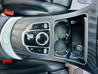 MERCEDES-BENZ GLC 2.1 GLC 220 D 4Matic AMG Line Premium Auto 4WD 5dr