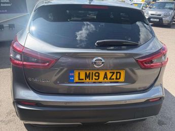 Nissan QASHQAI 1.3 Qashqai Tekna DiG-T Semi-Auto 5dr
