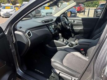 Nissan QASHQAI 1.3 Qashqai Tekna DiG-T Semi-Auto 5dr