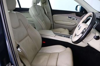 Volvo XC90 2.0h T8 Twin Engine Recharge 11.6kWh Inscription Pro SUV 5dr Pet