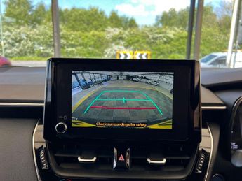 TOYOTA COROLLA 2.0 Corolla Icon Tech HEV CVT 5dr