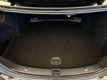 MERCEDES-BENZ E-CLASS 2.0 E 220 D AMG Line Auto 4dr