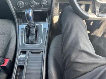 VOLKSWAGEN GOLF e-Golf 5dr