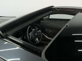 BMW 3 Series 2.0 330e M Sport Auto 4dr