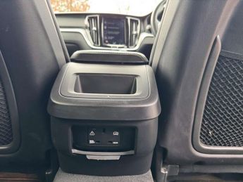 Volvo V60 2.0 D4 Inscription Pro Auto Euro 6 (s/s) 5dr