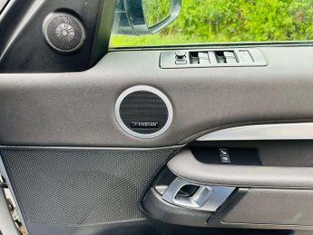 LAND ROVER DISCOVERY 3.0 Discovery Landmark SD6 Auto 4WD 5dr