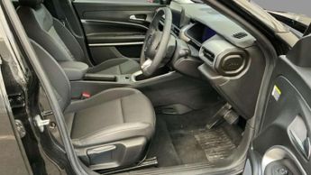 JEEP Avenger 54kWh Summit SUV 5dr Electric Auto (156 ps)