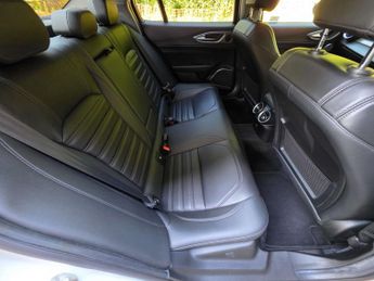 ALFA ROMEO GIULIA 2.0 Giulia Veloce TB Auto 4dr
