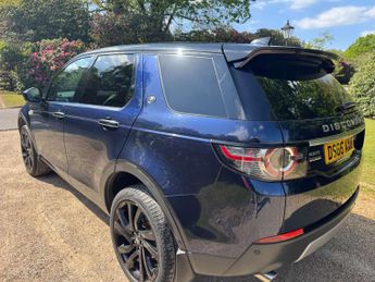 LAND ROVER DISCOVERY SPORT 2.0 Discovery Sport Luxury HSE TD4 Auto 4WD 5dr
