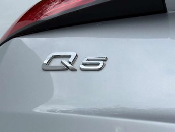 Audi Q5 2.0 Q5 S Line+ TDI Quattro Auto 4WD 5dr