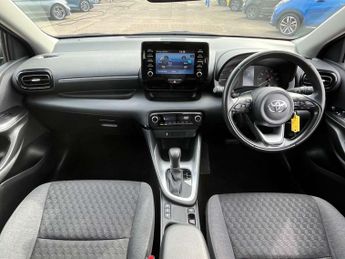 TOYOTA YARIS 1.5 Yaris Icon HEV CVT 5dr