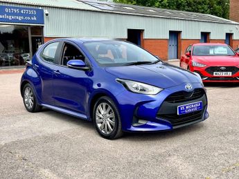 TOYOTA YARIS 1.5 Yaris Icon HEV CVT 5dr