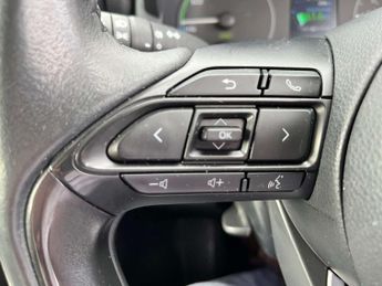 TOYOTA YARIS 1.5 Yaris Icon HEV CVT 5dr