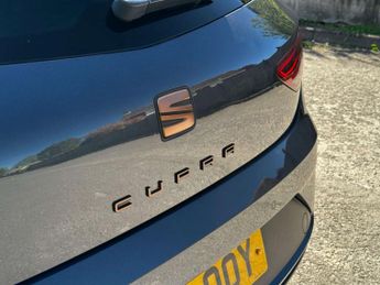 SEAT LEON 2.0 Leon Cupra Luxury 290 TSi Semi-Auto 5dr