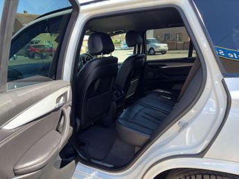 BMW X5 3.0 X5 xDrive 30d M Sport Auto 4WD 5dr