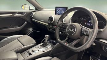 Audi A3 1.5 A3 Sportback 35 TFSI Black Edition Semi-Auto 5dr