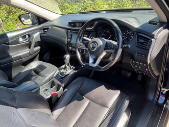 Nissan X-TRAIL 1.7 X-Trail Tekna dCi CVT 5dr