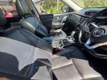 Nissan X-TRAIL 1.7 X-Trail Tekna dCi CVT 5dr