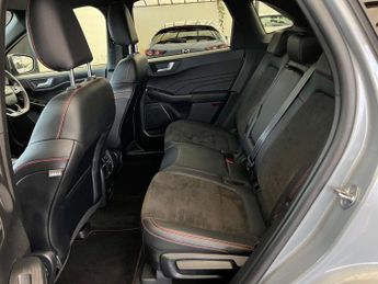 FORD KUGA 2.5 Kuga ST-Line Phev CVT 5dr