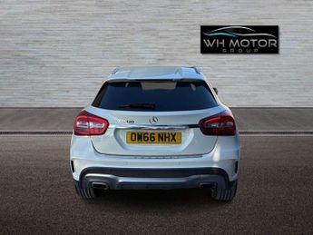 MERCEDES-BENZ GLA 1.6 GLA 200 AMG Line Executive Auto 5dr