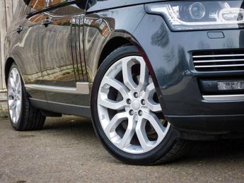 Land Rover RANGE ROVER 4.4 Range Rover Autobiography SDV8 Auto 4WD 5dr
