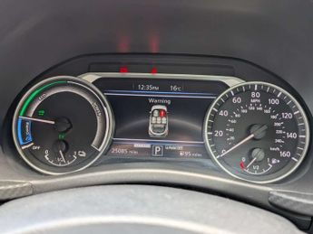 Nissan JUKE 1.6 Juke N-Connecta HEV CVT 5dr