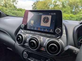 Nissan JUKE 1.6 Juke N-Connecta HEV CVT 5dr