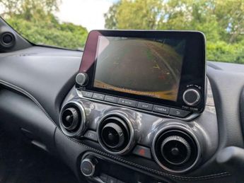 Nissan JUKE 1.6 Juke N-Connecta HEV CVT 5dr